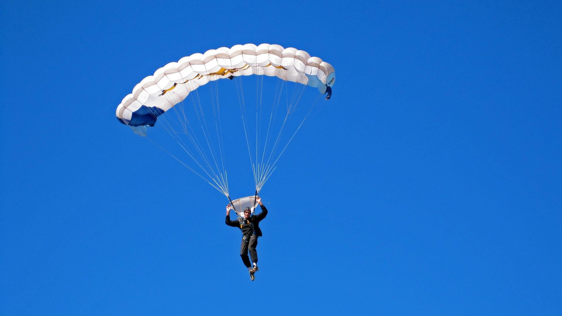 爱游戏体验-未来科技：区块链和智能合约推动联盟交易透明化，未来是区块链的时代
