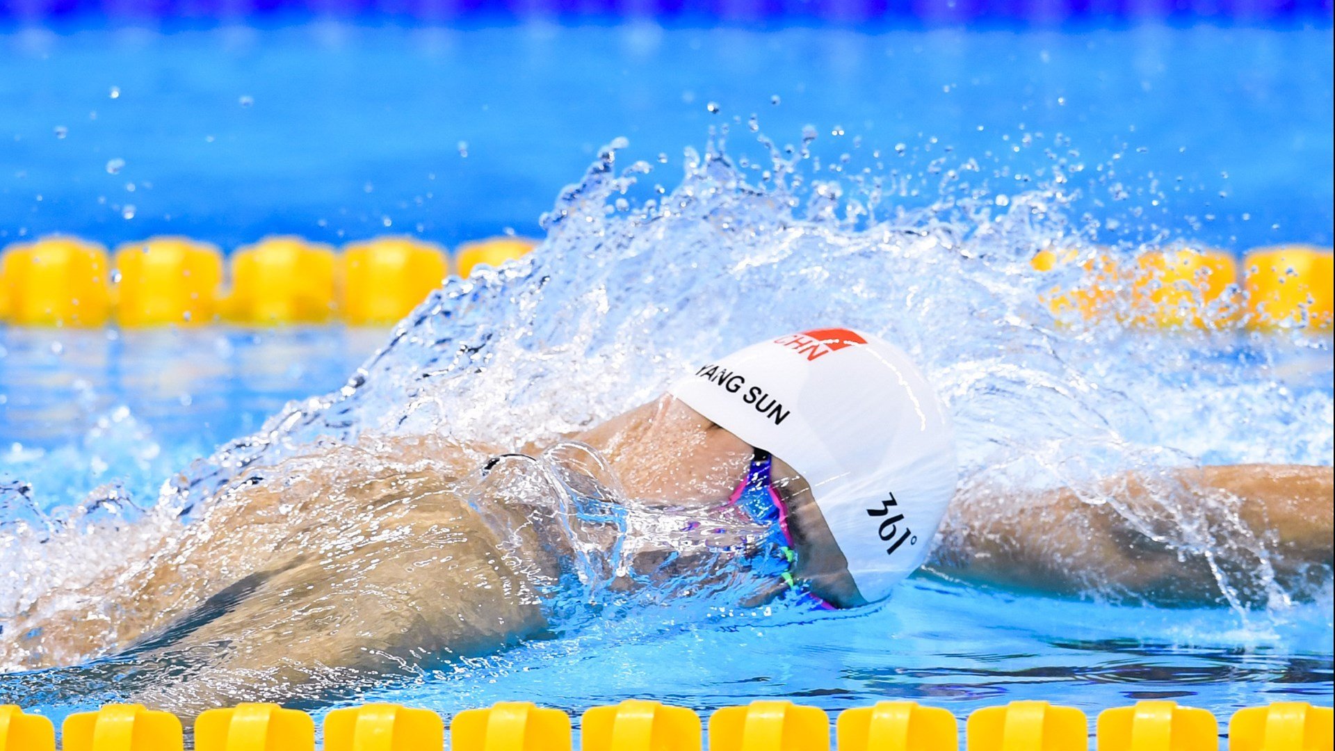 爱游戏app-潜水锦标赛：探索深海的神秘世界，潜水比赛哔哩哔哩